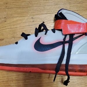 Nike Hypermax 2010 (US 9.5)